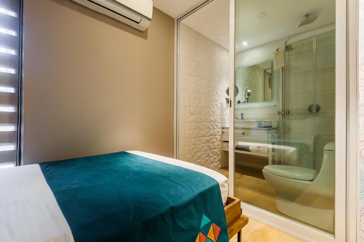 גואדלחארה Fch Hotel Providencia (Adults Only) מראה חיצוני תמונה